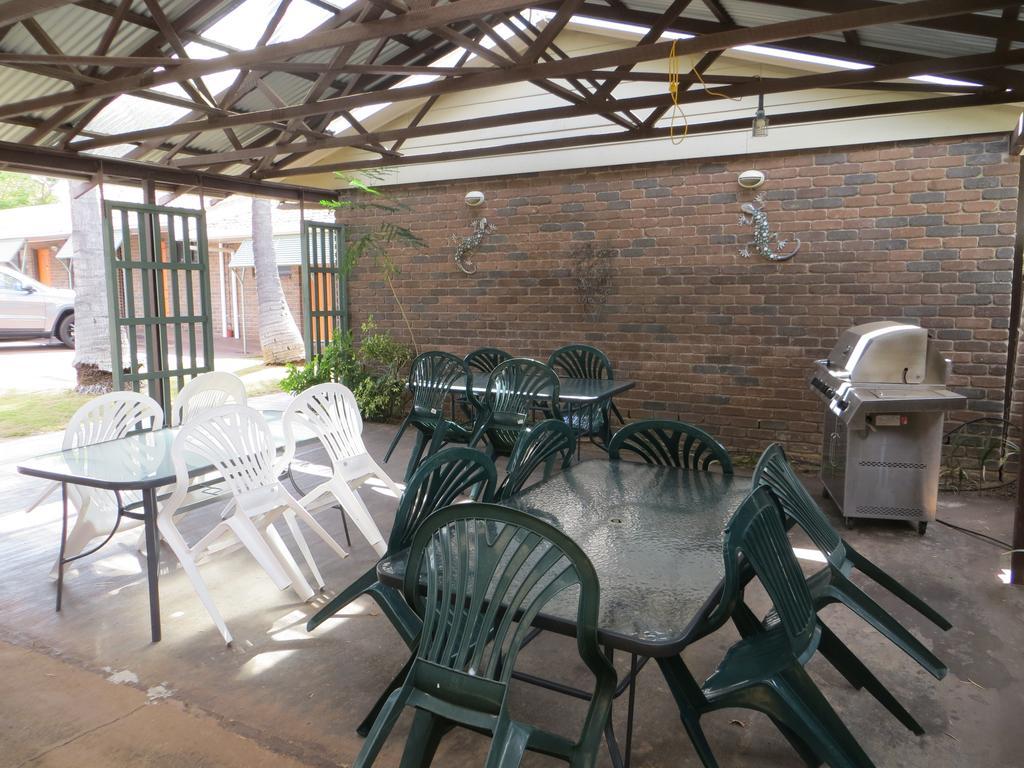 Cattleman'S Rest Motor Inn Charters Towers Exterior photo